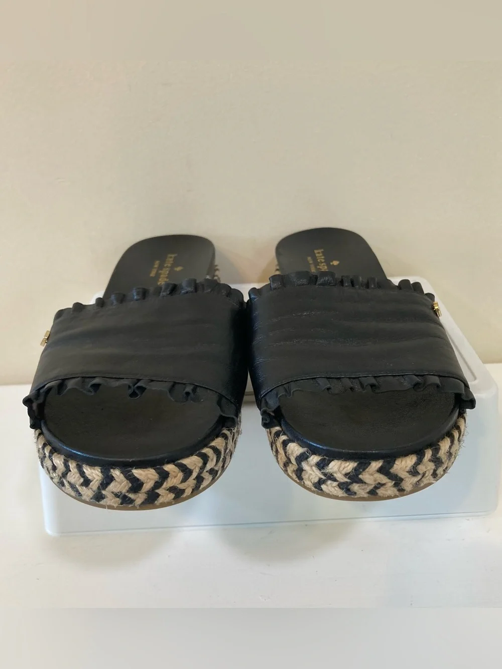 Kate Spade NY Zahara Womens Sz 8 Black Leather Slide Sandals